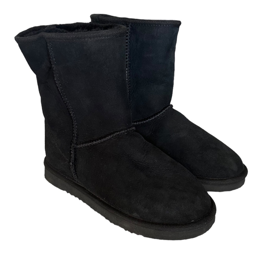 Black Classic Sheepskin Ankle Boots - Women’s Size 8 - NWOT or Box